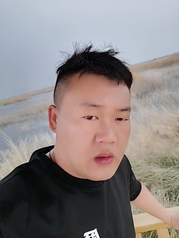 沐歌的第一张照片--包头闪婚服务中心