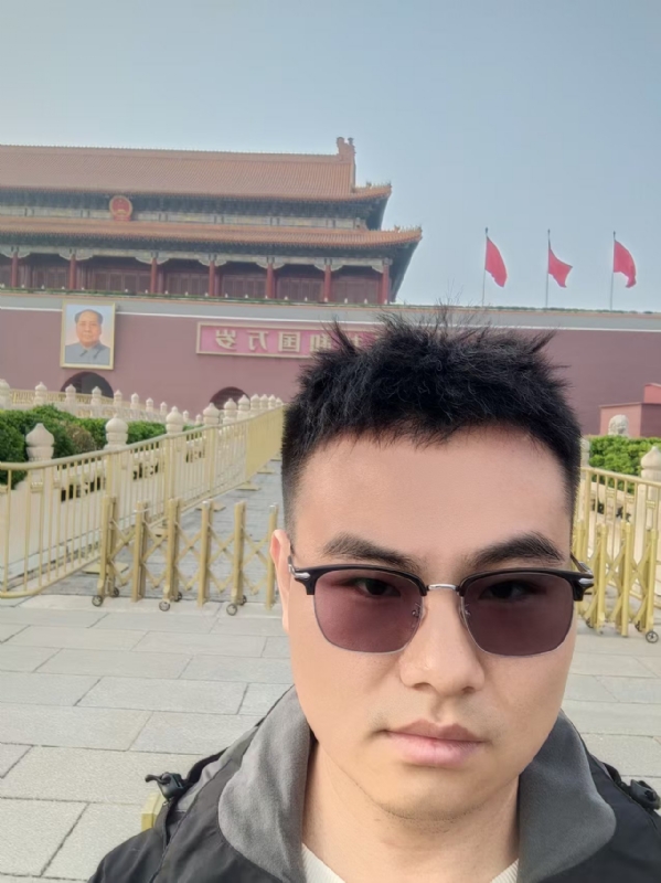 喧嚣的风的第一张照片--包头闪婚服务中心